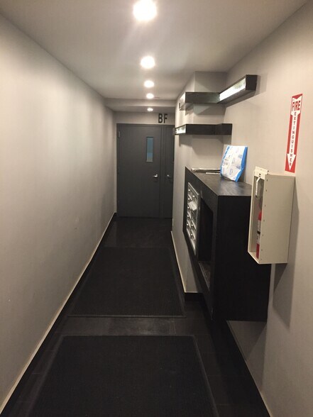 More Photos Of 93 Herbert St, Brooklyn Apartments For Sale