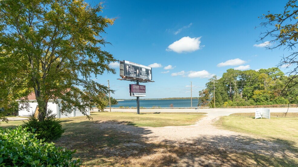 More Photos Of 12159 FM 1097 Rd W, Willis Office For Sale