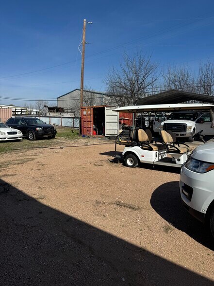 More Photos Of 6505 Highway 79, Hutto Auto Dealership For Sale