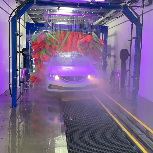 More Photos Of 3510 W Cactus Rd, Phoenix Carwash For Sale