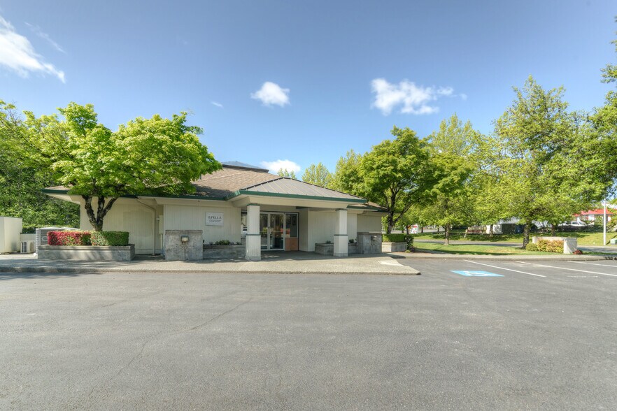 More Photos Of 2120 Caton Way SW, Olympia Medical For Sale