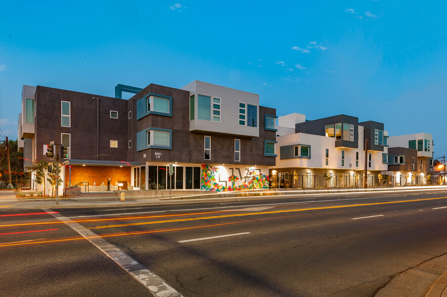 Primary Photo Of 1033 W 5th St, Chico Apartments For Sale