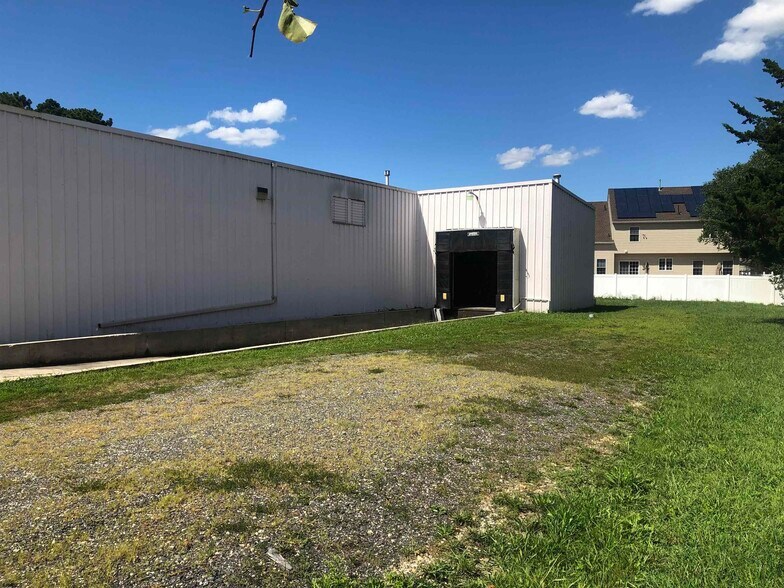 More Photos Of 6064 Reega Ave, Egg Harbor Township Service For Sale