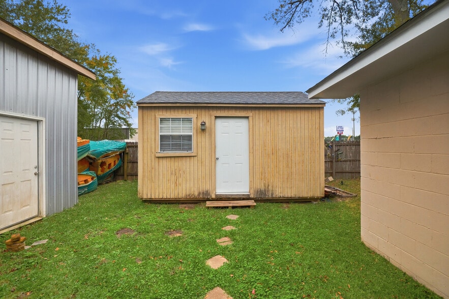 More Photos Of 14309 Stenum St, Biloxi Flex For Sale