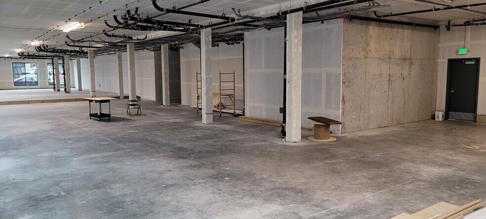 More Photos Of 1625 NE Market Dr, Fairview Apartments For Lease