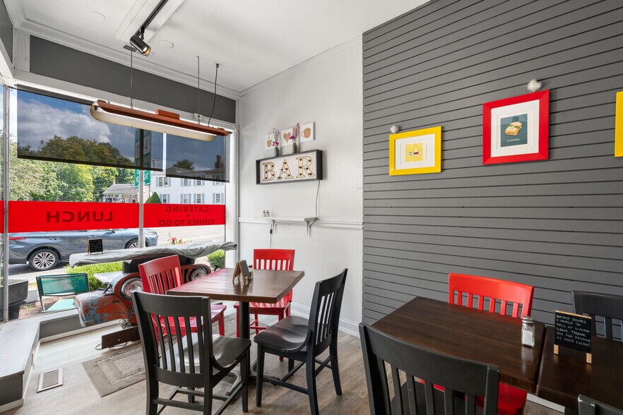 More Photos Of 10-14 Chelmsford St, Chelmsford Storefront For Sale