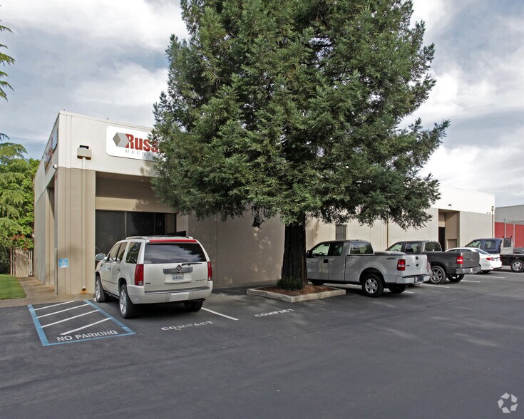 More Photos Of 3251 Monier Cir, Rancho Cordova Warehouse For Sale