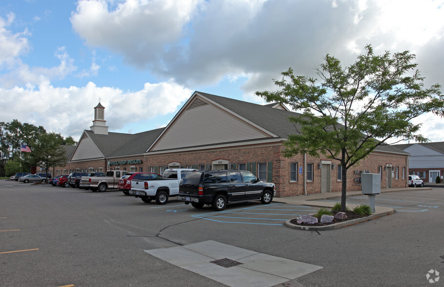 Primary Photo Of 9362-9398 N Lilley Rd, Plymouth Medical For Lease