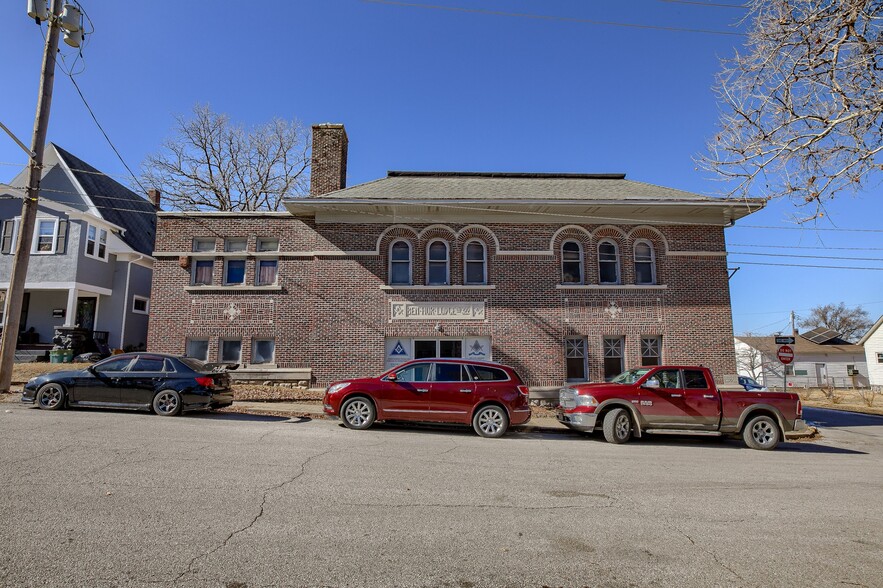More Photos Of 3001 Connor Ave, Kansas City Specialty For Sale