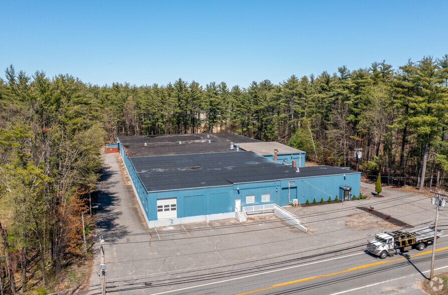 More Photos Of 365 Main St, Townsend Warehouse For Lease