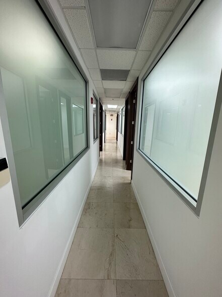 More Photos Of 268-270 Alhambra Cir, Coral Gables Office For Lease