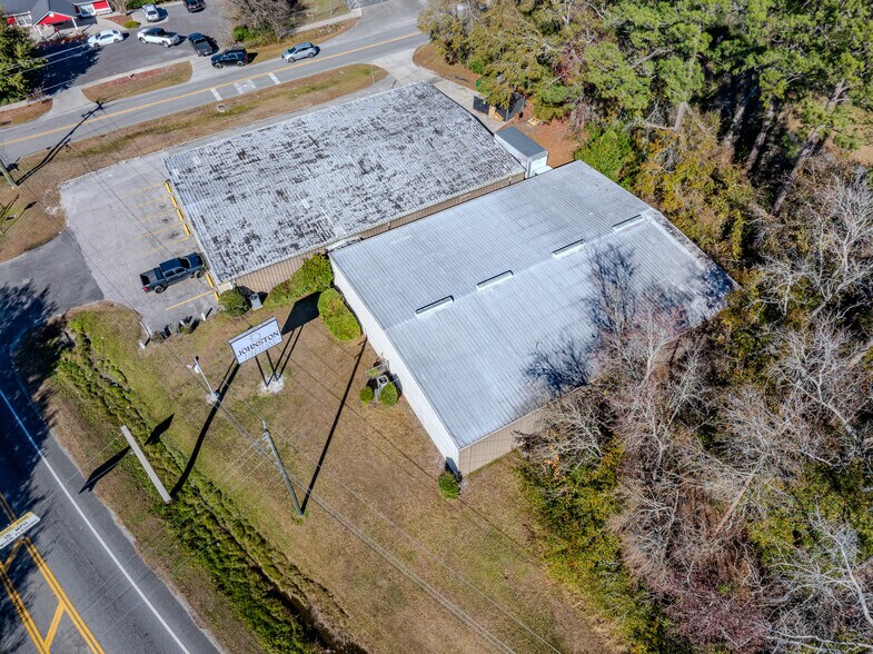 More Photos Of 701 S 5th St, Macclenny General Retail For Lease