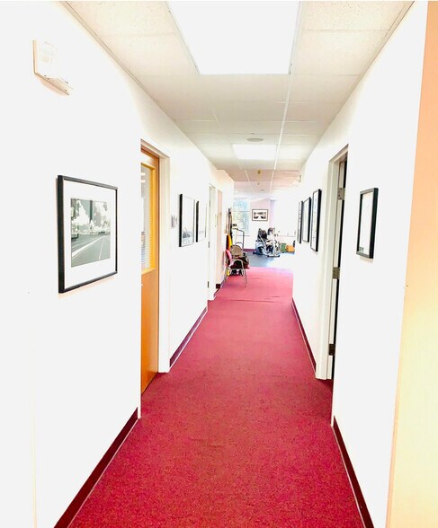 More Photos Of 100 Timberhill Pl, Chapel Hill Medical For Lease