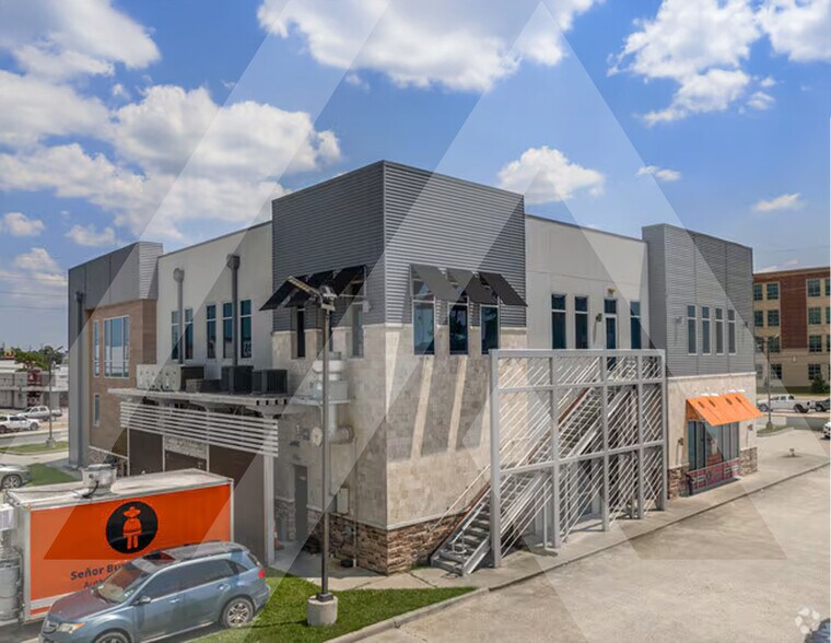 More Photos Of 16803 Stuebner Airline Rd, Spring Storefront Retail Office For Lease