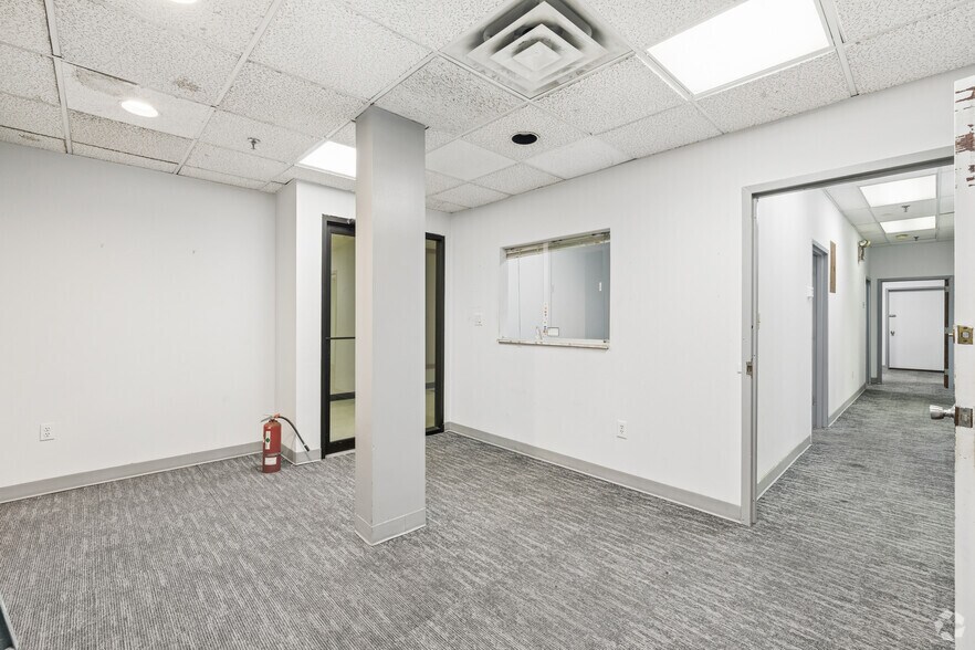 More Photos Of 949-955 Yonkers Ave, Yonkers Medical For Lease