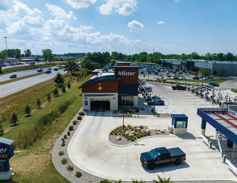 More Photos Of 594 16th St, Holland Carwash For Sale
