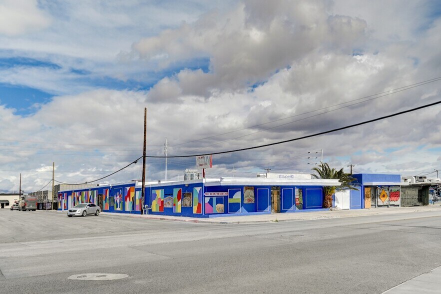 More Photos Of 160-110 W Wyoming Ave, Las Vegas Storefront Retail Office For Lease