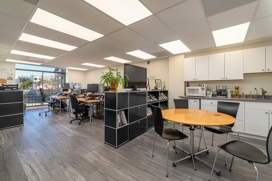 More Photos Of 2001 Union St, San Francisco Office For Lease