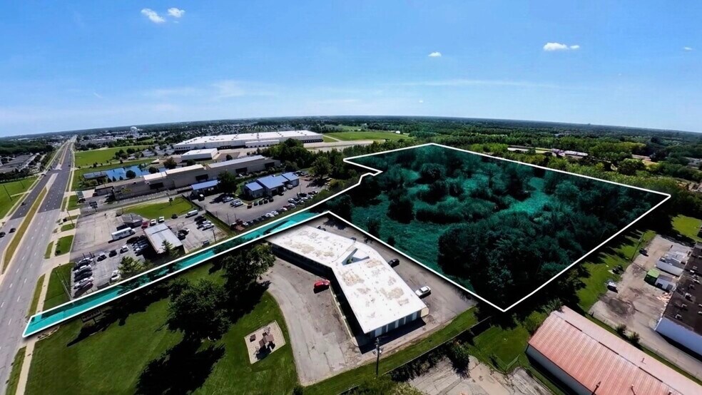 More Photos Of 9055 Pendleton Pike, Indianapolis Land For Sale