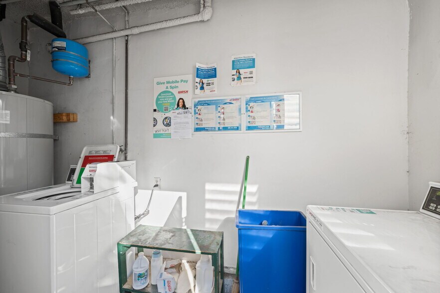 More Photos Of 3623 Clarington Ave, Los Angeles Apartments For Sale