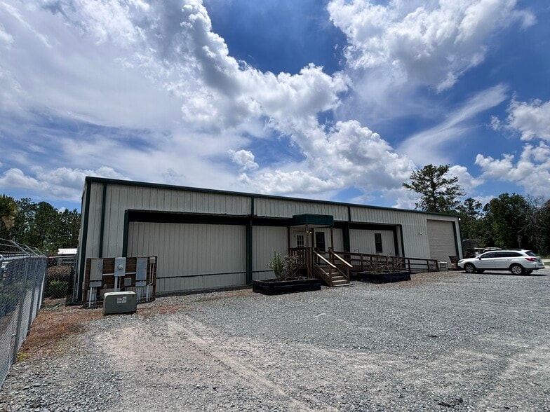 More Photos Of 19300 Valdosta Hwy, Valdosta Distribution For Lease