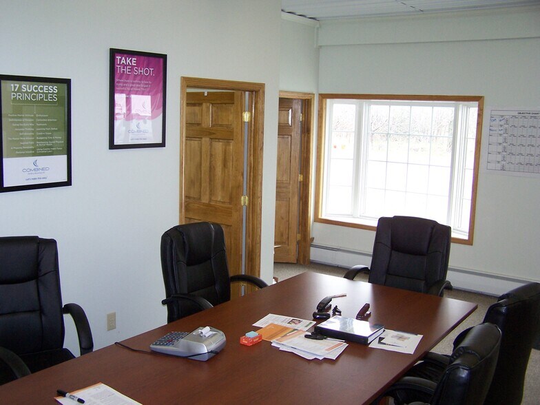 More Photos Of 6601 S Transit Rd, Lockport Freestanding For Lease