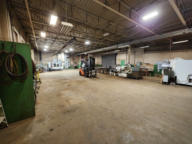 More Photos Of 10830 Glass St, North Huntingdon Warehouse For Sale