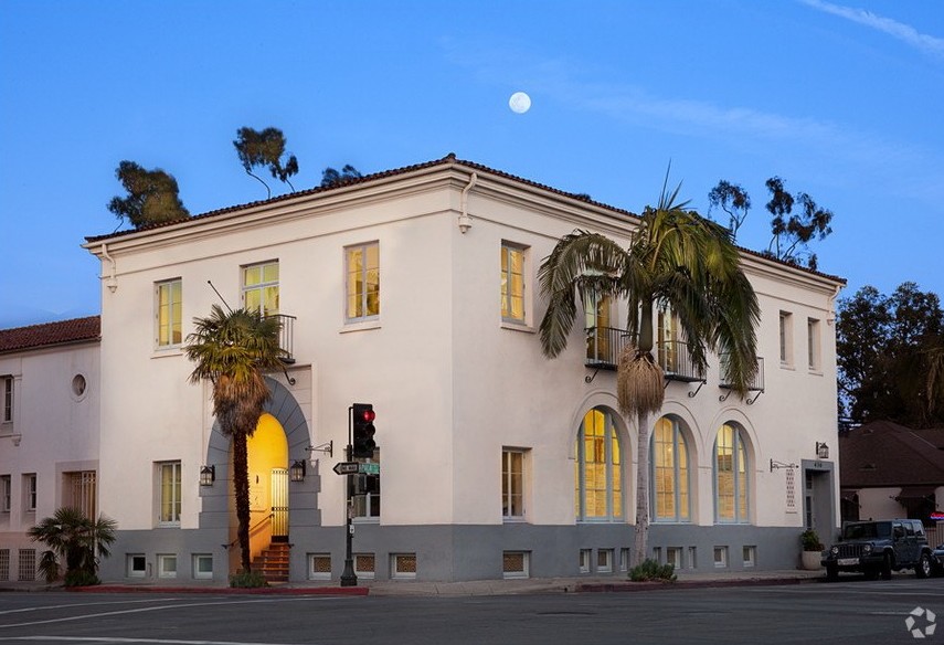 More Photos Of 430 Chapala St, Santa Barbara Office For Lease