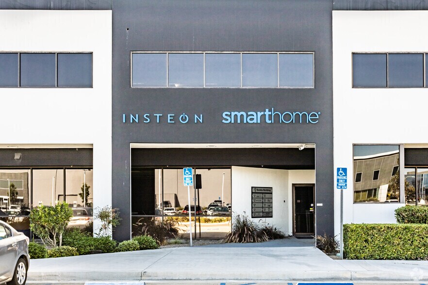 More Photos Of 1621 Alton Pky, Irvine Loft Creative Space For Lease