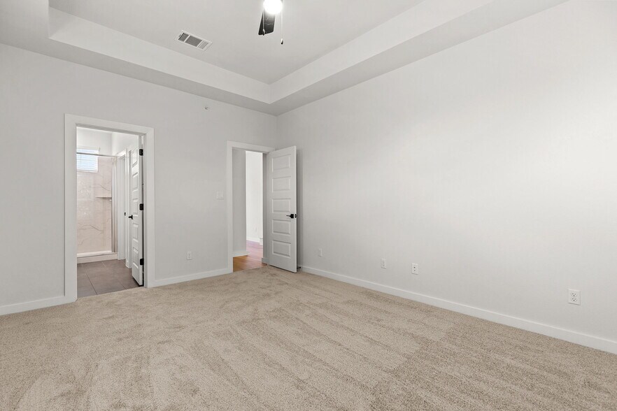 More Photos Of 2600 Gattis School Rd, Round Rock Apartments For Sale
