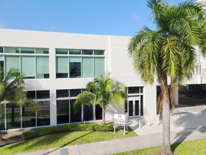 More Photos Of 2200 Biscayne Blvd, Miami Loft Creative Space For Lease