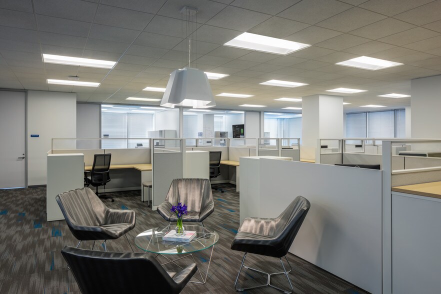 More Photos Of 12140 Wickchester Ln, Houston Office For Lease