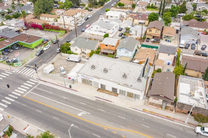 More Photos Of 6853-6865 Foothill Blvd, Tujunga Freestanding For Sale