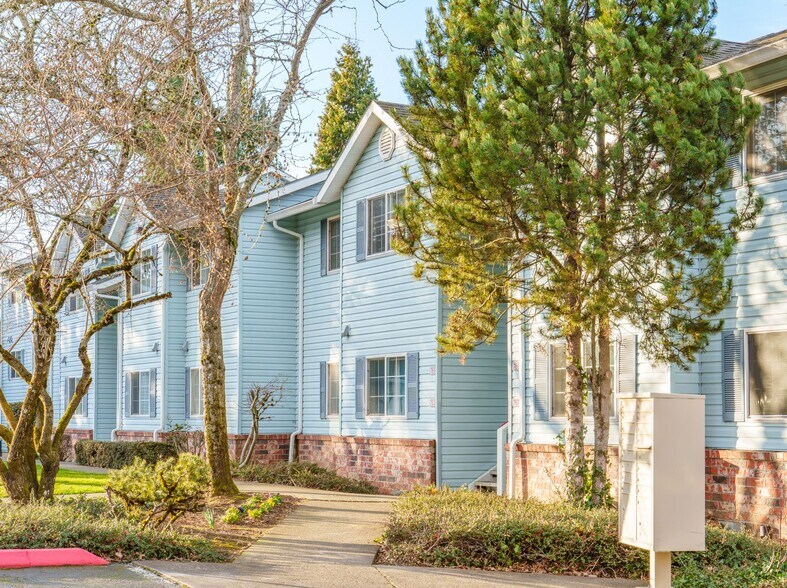More Photos Of 723 SE 60th Ave, Portland Apartments For Sale