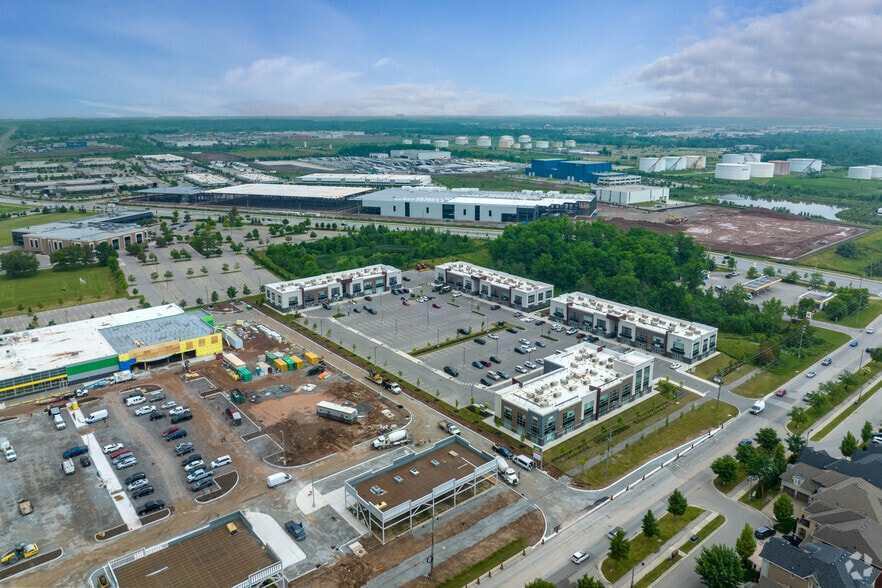 More Photos Of 3485 Rebecca St, Oakville Office For Lease