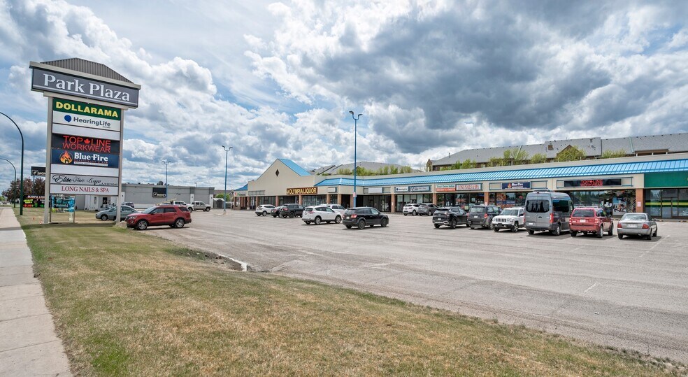 More Photos Of 3010-3084 Dunmore Rd SE, Medicine Hat Unknown For Lease