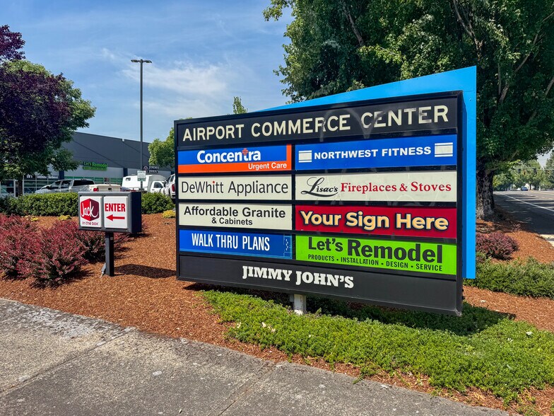 More Photos Of 12518 NE Airport Way, Portland Storefront For Lease