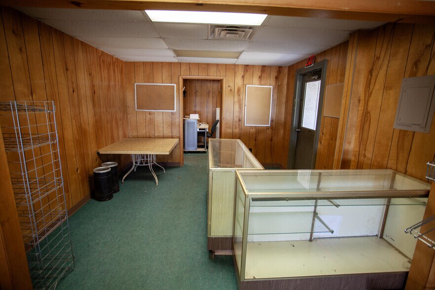 More Photos Of 6689 Nys Route 30, Indian Lake Restaurant For Sale