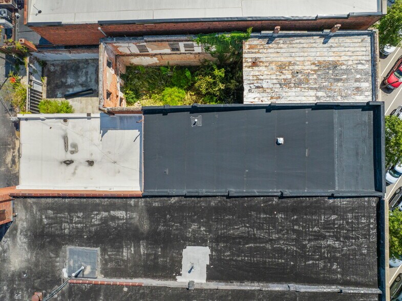 More Photos Of 115 N Queen St, Kinston General Retail For Sale