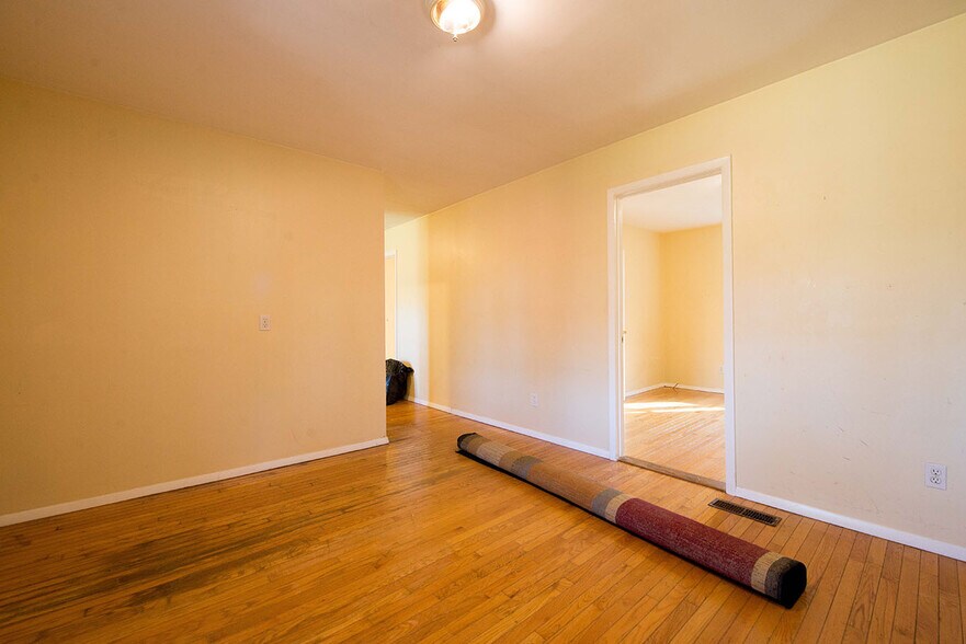 More Photos Of 292-304 Wade Rd, Liberty Apartments For Sale