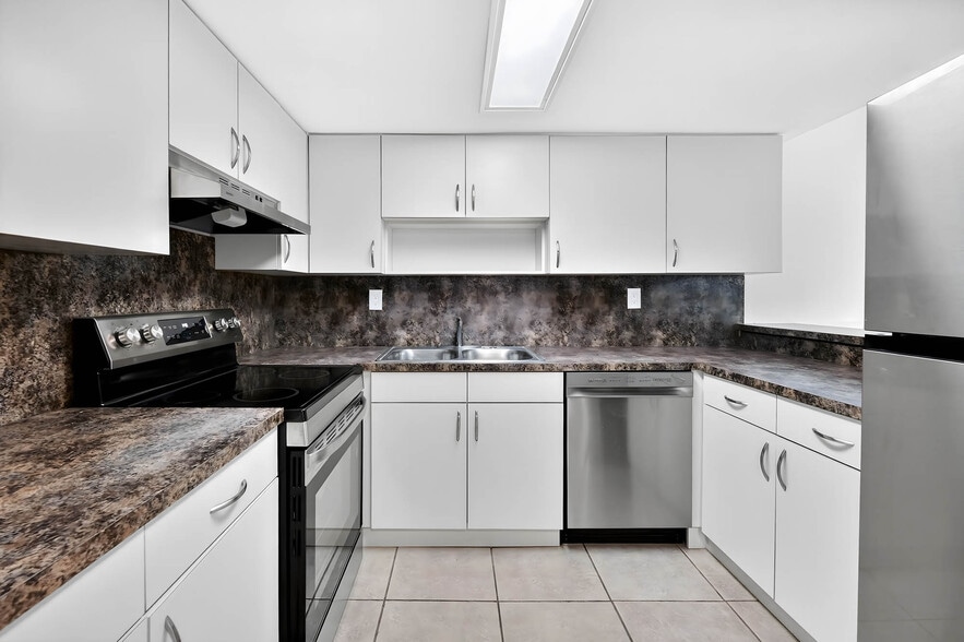 More Photos Of 311-357 Gulfstream Rd, Dania Apartments For Sale