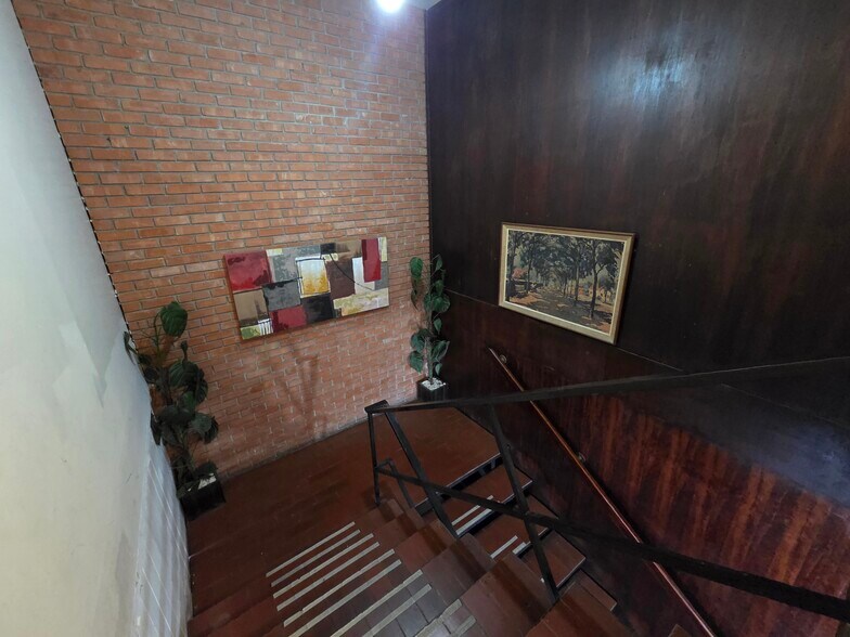 More Photos Of 1207 W Main St, Port Lavaca Hotel For Sale