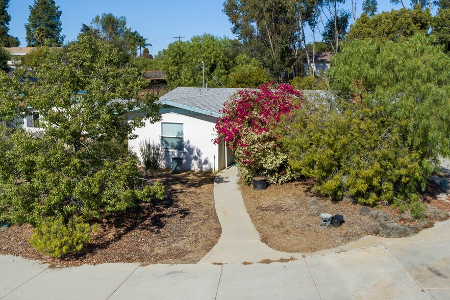 More Photos Of 1881 Fuerte St, Fallbrook Garden Center For Sale