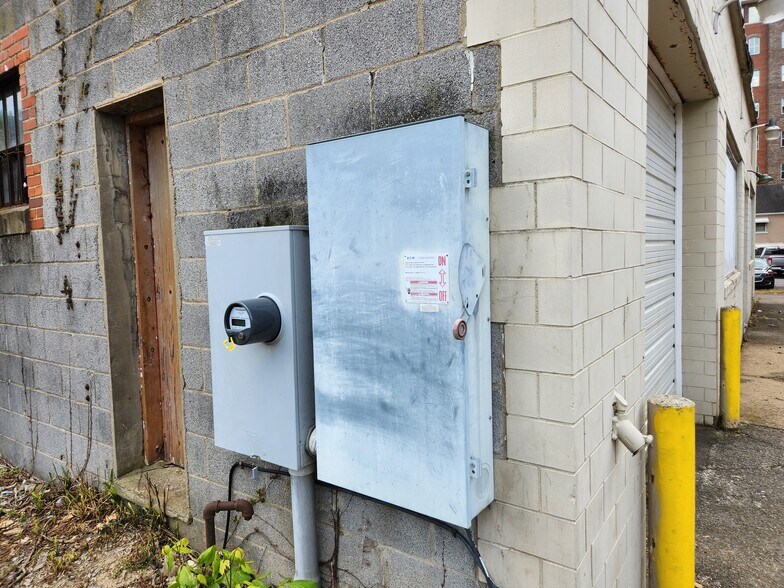 More Photos Of 145 Clay St, Morgantown Land For Sale