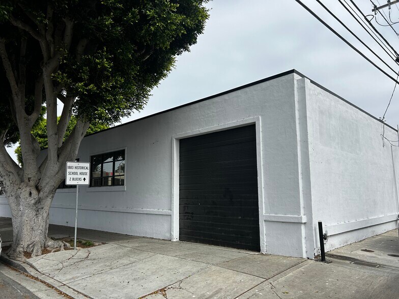 More Photos Of 687 2nd St, Encinitas Restaurant For Lease