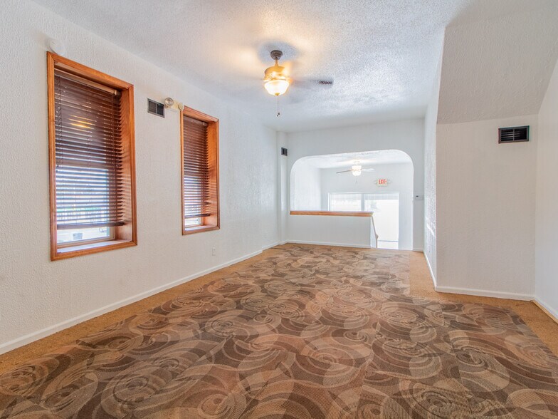 More Photos Of 6836 Gravois Ave, Saint Louis Multifamily For Lease