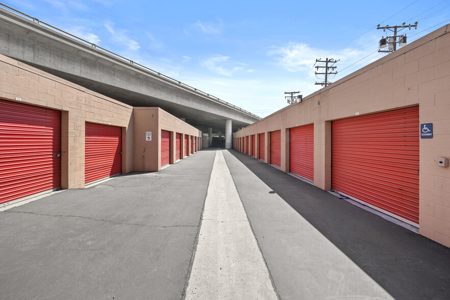 Primary Photo Of 431 N 2nd Ave, Arcadia Self Storage For Sale