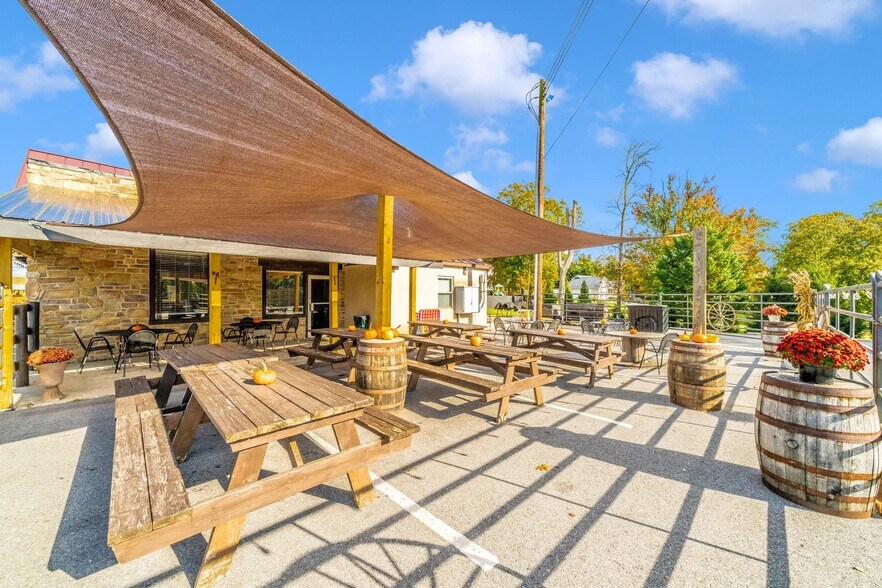 More Photos Of 11037 Liberty Rd, Frederick Restaurant For Sale