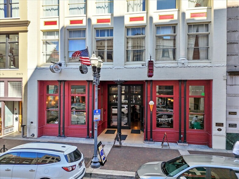 Primary Photo Of 418 S Gay St, Knoxville Office Residential For Lease