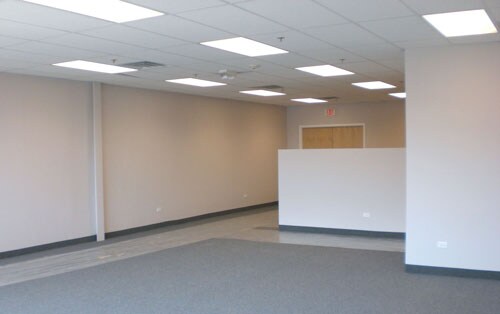 More Photos Of 3501 W Howard St, Skokie Flex For Lease